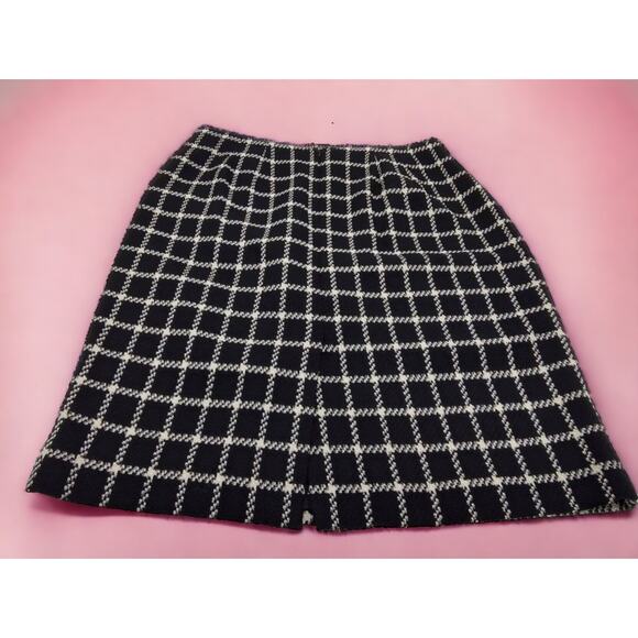 Fall Winter Timeless Black & White Plaid Window Pane Size 12 Talbot's Wool Skirt - Picture 14 of 14